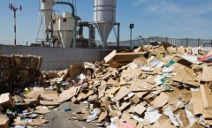 源耗损和污染物排放 